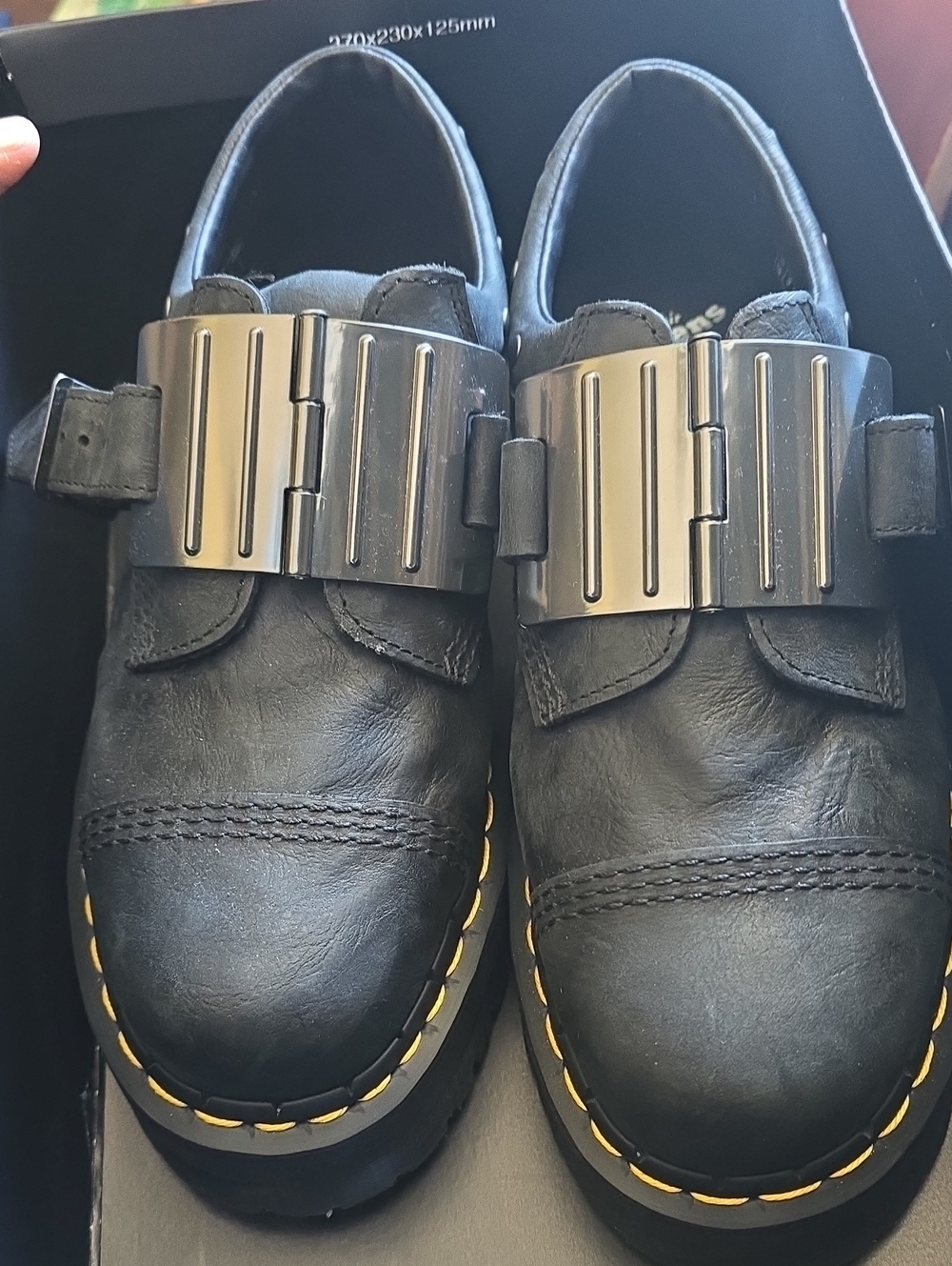 Dr. Martens 8053 Quad Hinge